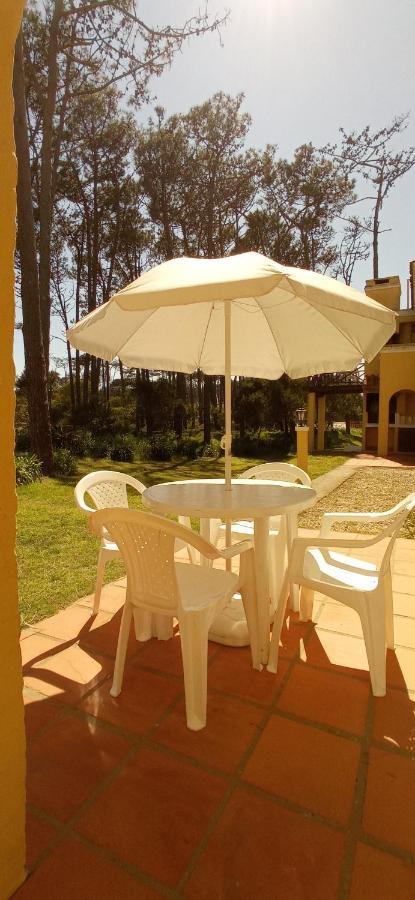 Pino Dorado Aparthotel Manantiales Bagian luar foto