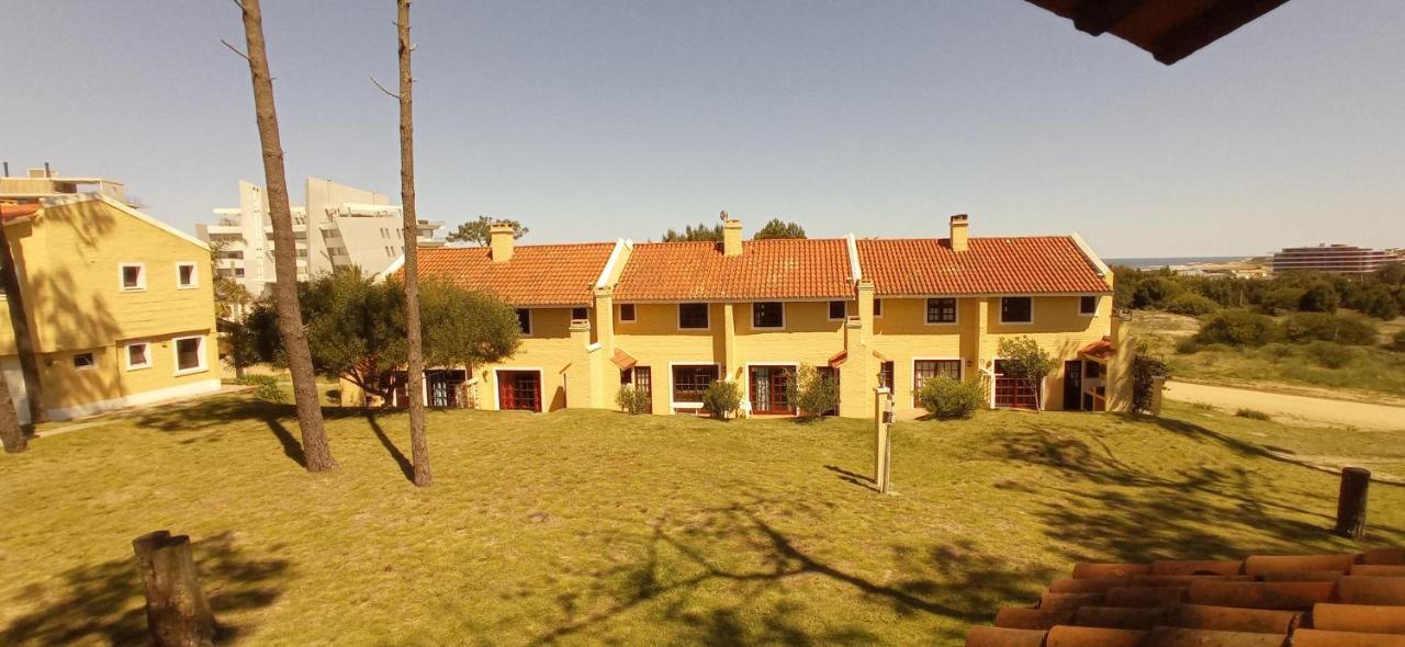 Pino Dorado Aparthotel Manantiales Bagian luar foto