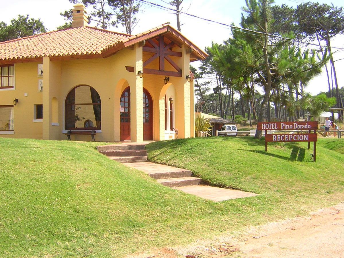 Pino Dorado Aparthotel Manantiales Bagian luar foto